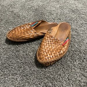 Mohinders city slipper